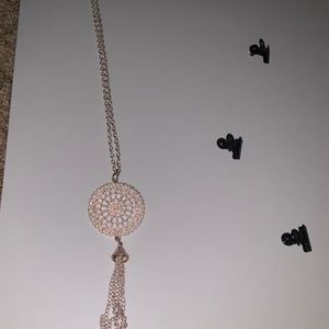 Tassel necklace